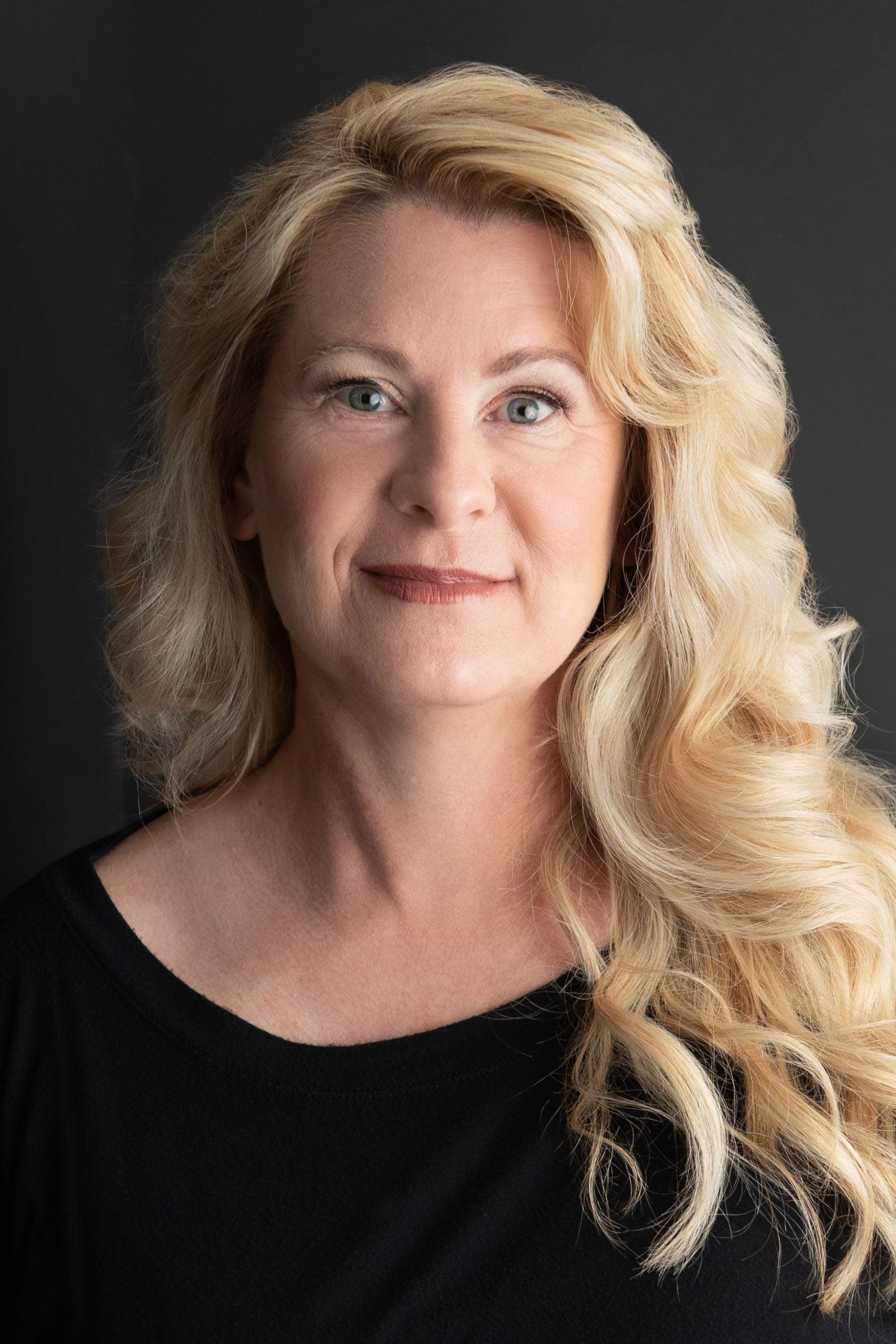 Cheri_Headshots-1572 (3) | The Real Estate Company